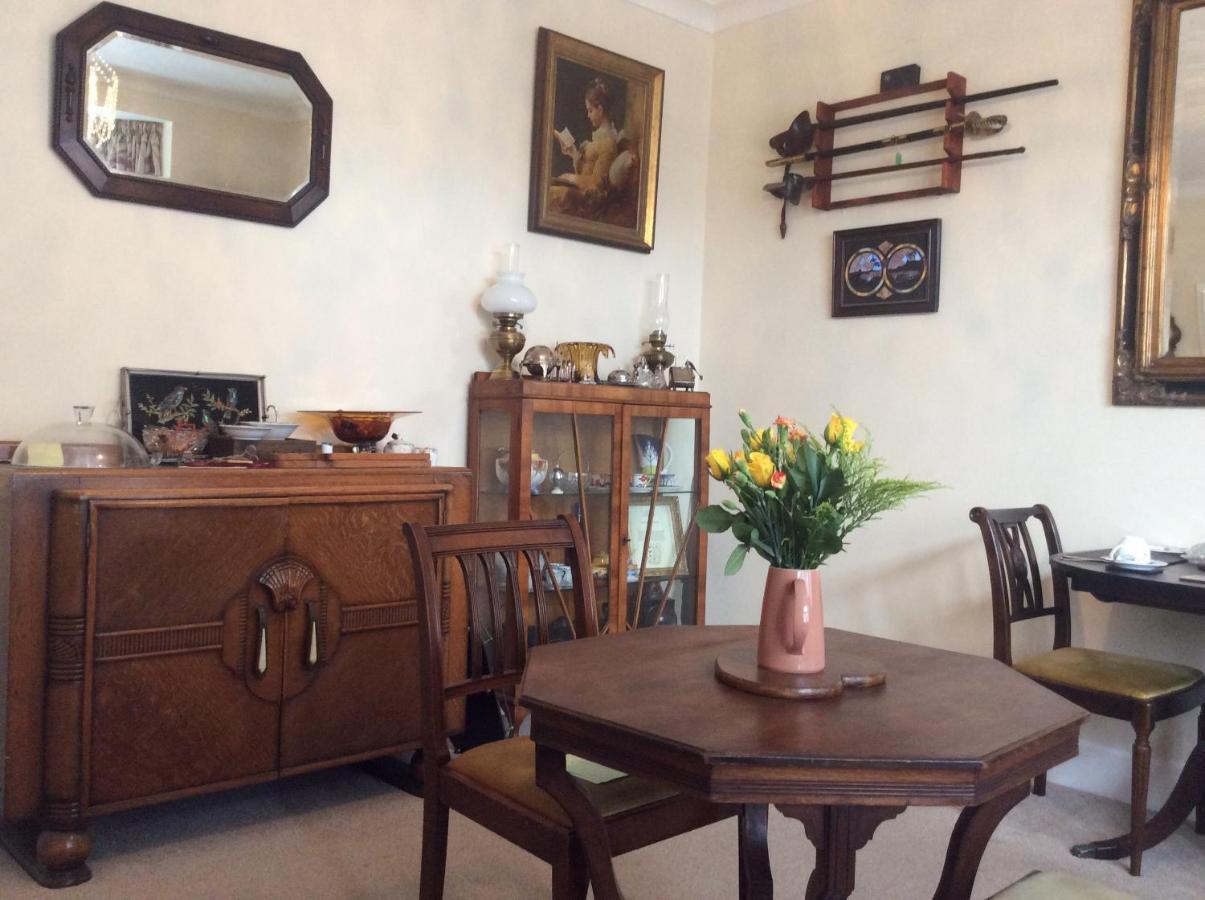 Corfe Mullen Heatherdene House المظهر الخارجي الصورة