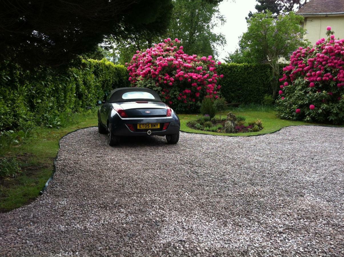 Corfe Mullen Heatherdene House المظهر الخارجي الصورة