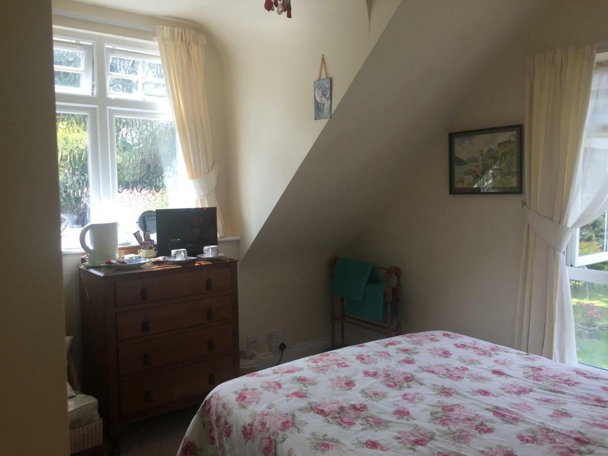 Corfe Mullen Heatherdene House المظهر الخارجي الصورة